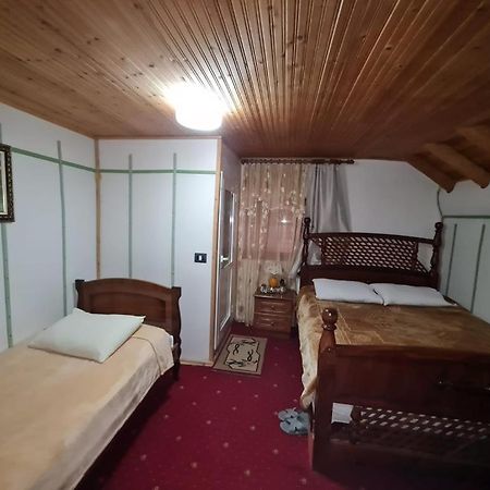 Sofra Kolonjare Agroturizem Hotell Erseke Exteriör bild