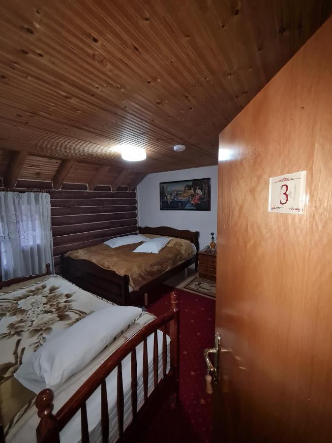 Sofra Kolonjare Agroturizem Hotell Erseke Exteriör bild