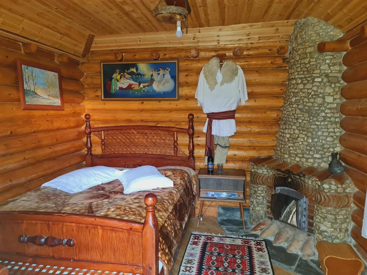 Sofra Kolonjare Agroturizem Hotell Erseke Exteriör bild